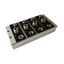 Manifold Based 2623000-04 , 4 Chanal 1/4"